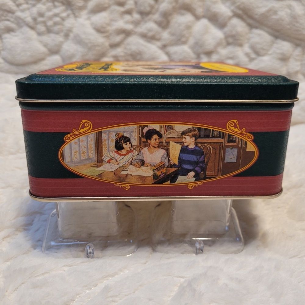 Vintage Crayola Crayon Square Tin Childhood Memories That Last a Lifetime 1994 - Picture 5 of 9